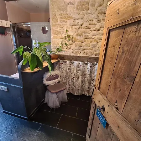 Ma Maison Charme Et Deco Atypique Sophieandco Feriehus Bozouls