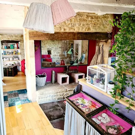 Holiday home Ma Maison Charme Et Deco Atypique Sophieandco Bozouls